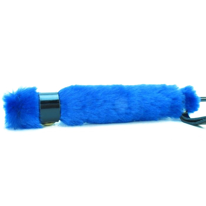 Лаковый стек с синей меховой ручкой (64 см). Вид 3.