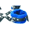 НАБОР ФИКСАТОРОВ С СИНИМ МЕХОМ BDSM LIGHT. Вид 3.