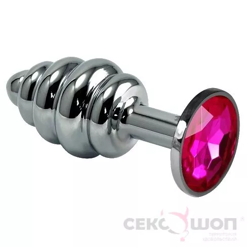 РЕЛЬЕФНАЯ ПРОБКА С МАЛИНОВЫМ КРИСТАЛЛОМ SILVER SPIRAL, СЕРЕБРИСТАЯ. Вид 1.