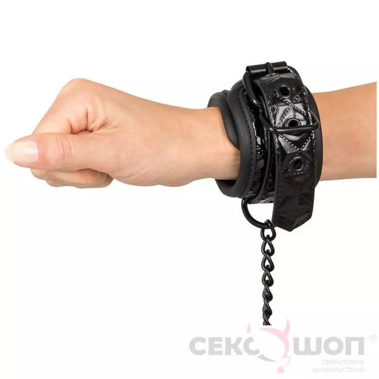 НАРУЧНИКИ ИЗ ПОЛИЭСТЕРА BAD KITTY SHACKLE. Вид 3.