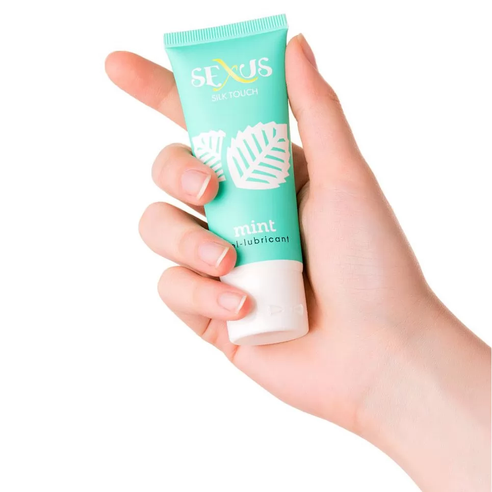 УВЛАЖНЯЮЩАЯ ГЕЛЬ-СМАЗКА С АРОМАТОМ МЯТЫ SILK TOUCH MINT (50 МЛ). Вид 2.